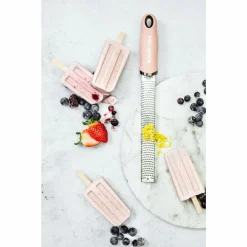 Microplane Premium Classic Zester-Reibe Malve -Kaufland Geschäft 2544c2c215046f610c515c72b1fb1db6