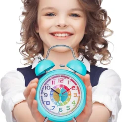 ONVAYA® Kinderwecker Analog | Türkis | Lernuhr Für Kinder | Retro Wecker Ohne Ticken | Lernwecker Mit Licht & Musik | Quarzwecker | Glockenwecker | Kinderuhr Spielzeug Für Jungen & Mädchen -Kaufland Geschäft 255526f5dd046cac44297c58d517a3e7