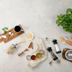 Fackelmann Magnetische Gewürzdose, Vorratsdose Mit Streuöffnungen, Aufbewahrungsdose Aus Edelstahl (Farbe: Silber/Transparent), Menge: 1 Stück -Kaufland Geschäft 37f95e823065299a213a285ca24d22f6