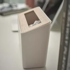 Yamazaki Tischabfalleimer Aus Harz Und Holz Trash -Kaufland Geschäft 82d2c07e3fb18e2f994b85ad6b59e407