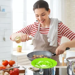 2x Oramics Überkochschutz Aus Silikon Für Töpfe Zwischen Ø 15-25 Cm – Topfdeckel Spritzschutz Überlaufschutz Verhindert überkochen Und Spritzen Von Flüssigkeiten Und Schütz Ihren Herd -Kaufland Geschäft c25eb75ebad2984bbd174af4cf7d4518