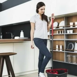 Vileda Wischmop-Set Turbo Easy Wring & Clean Incl. Powerschleuder Und Fußpedal, Farbe Grau -Kaufland Geschäft e0e9c5ecb39791b434e80eec60bcc4ba