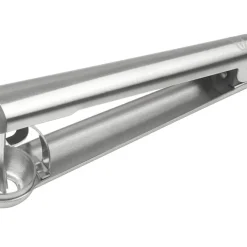 Dr. Oetker Kirschentkerner PROFI, Kirschentsteiner Aus Edelstahl, Kirschkernentferner Mit Verschlussmechanismus (Farbe: Silber), Menge: 1 Stück